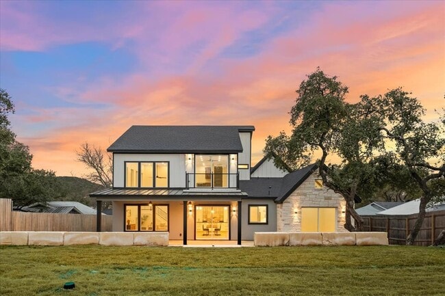 Building Photo - 14804 Arrowhead Dr