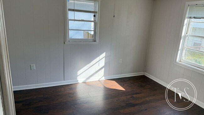 Building Photo - 710 Fruit St