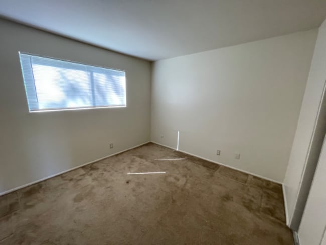 Building Photo - 3511 De Leone Rd