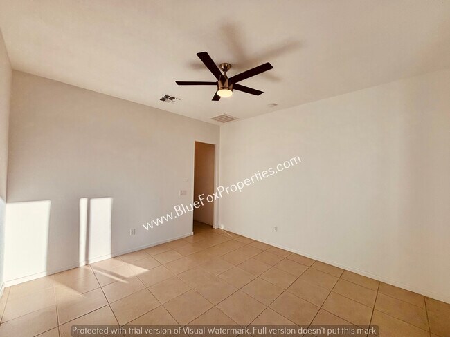 Building Photo - 198 E Woolystar Ct