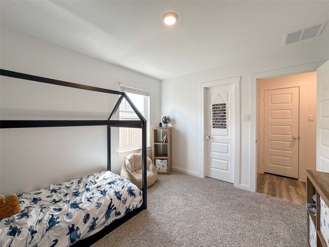 Building Photo - 8706 Marlow Dr