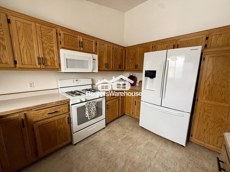Building Photo - 18635 Explorer Way