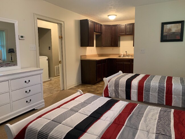 Building Photo - 4251 Mink Livsey Rd