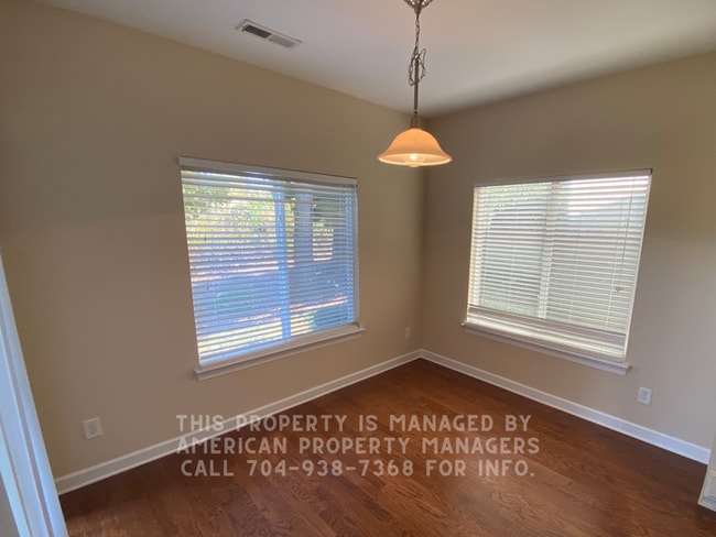 Building Photo - 4891 Breden St