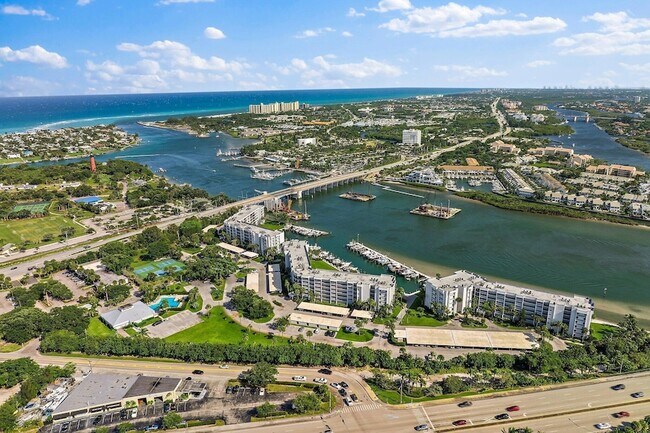 Building Photo - 1748 Jupiter Cove Dr