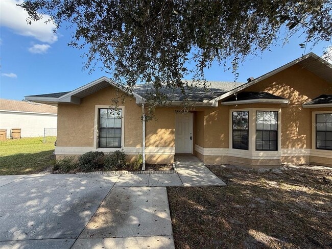 Primary Photo - 320 Baccarat Ct