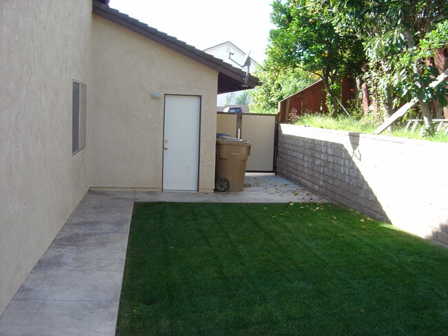 Primary Photo - 407 Leavens Ct