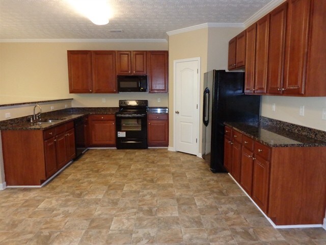 Building Photo - 3661 Morinda Dr