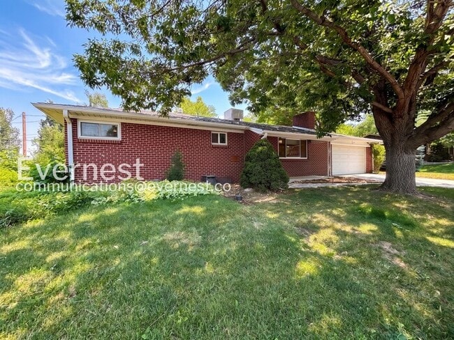 Building Photo - 1552 S Flamingo Way