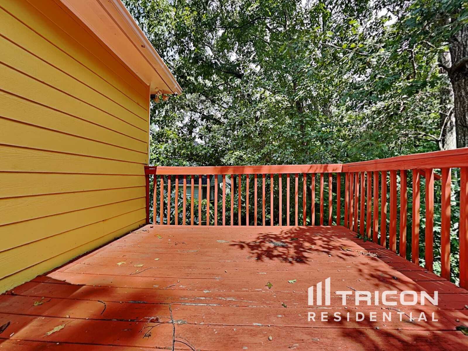 Building Photo - 2114 Lindley Ln