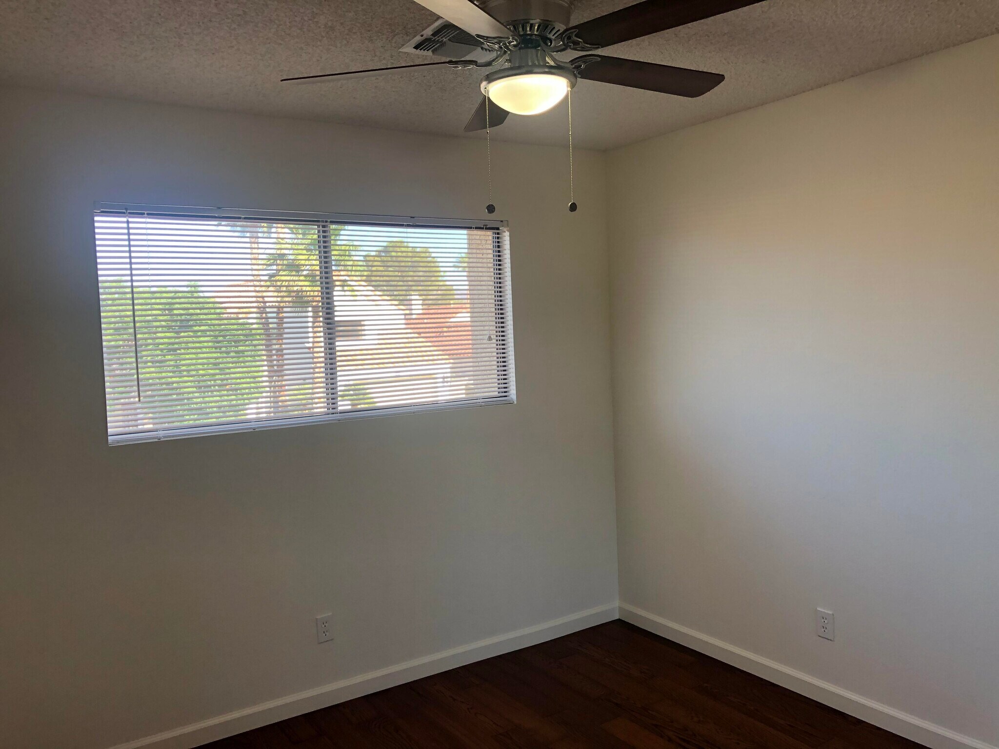 Building Photo - 147 Coventry Dr