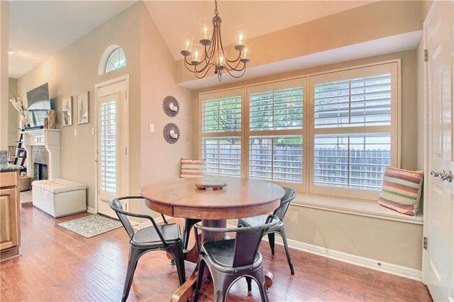 Building Photo - 7902 Isaac Pryor Dr