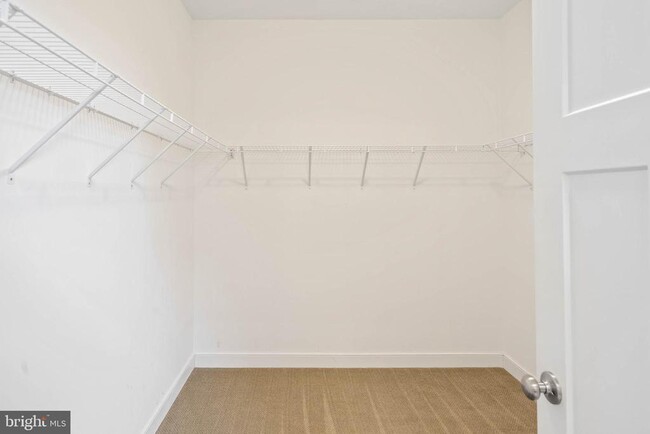 Building Photo - 22395 Arbor Cir