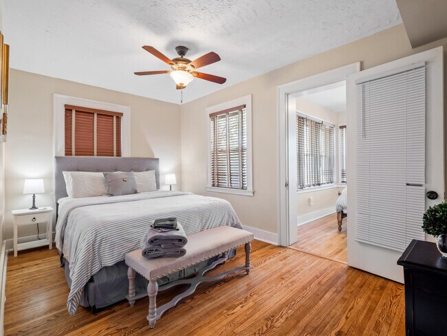 Building Photo - 3222 West Blvd