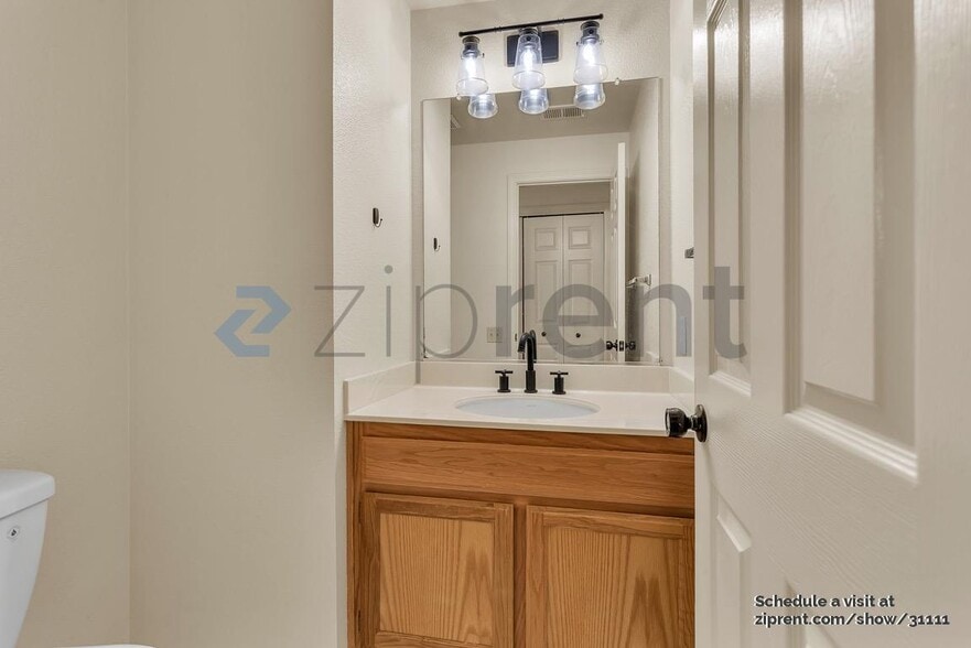 Building Photo - 110 Scotts Valley