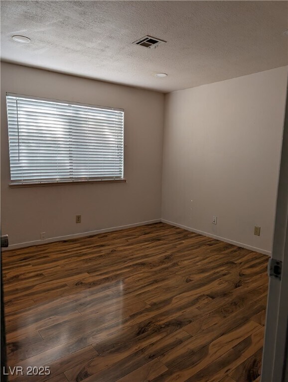 Building Photo - 3412 Sioux Way