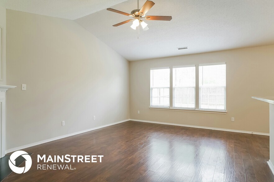 Building Photo - 5368 Thunderidge Drive