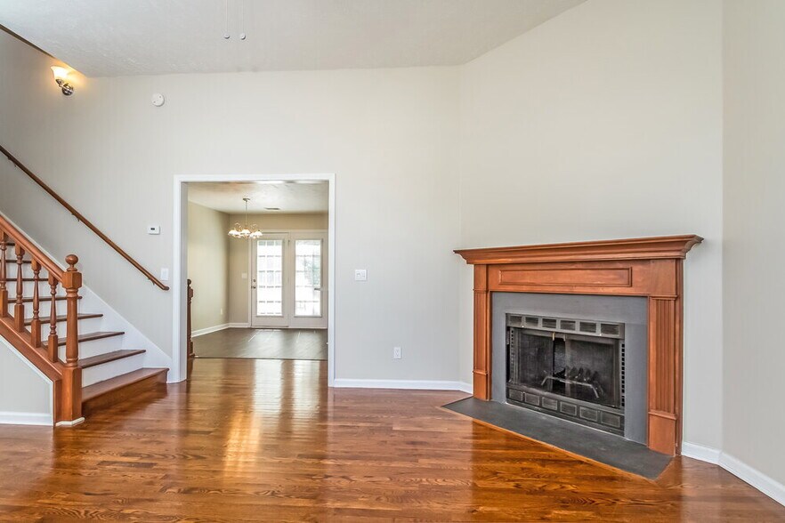 Building Photo - 4480 Winton Dr