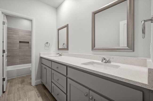 Building Photo - Brand New Arlington Townhome