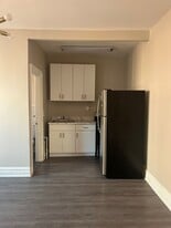 Building Photo - 104 Belmont Ave