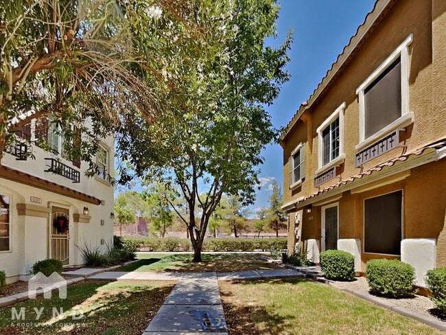 Building Photo - 4304 E Jasper Dr