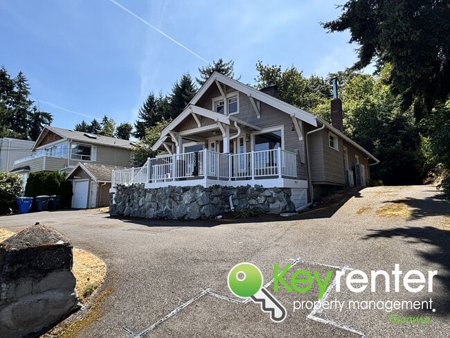 Building Photo - Stunning 2-Bedroom Tacoma Home with Dash P...