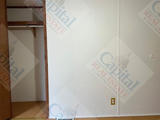 Building Photo - Quiet Country Manufactured Home