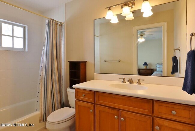 Building Photo - 1111 1st St N