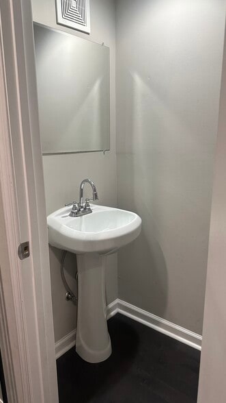 Building Photo - 1036 Patapsco St