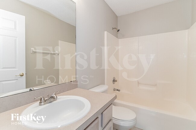 Building Photo - 12658 Holly Springs Ct