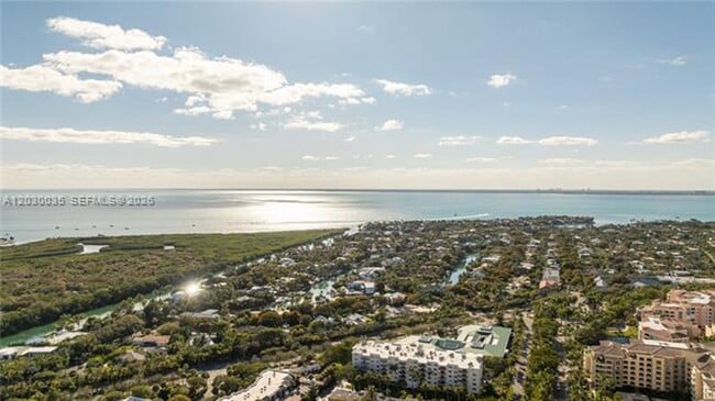 Building Photo - 210 Seaview Dr