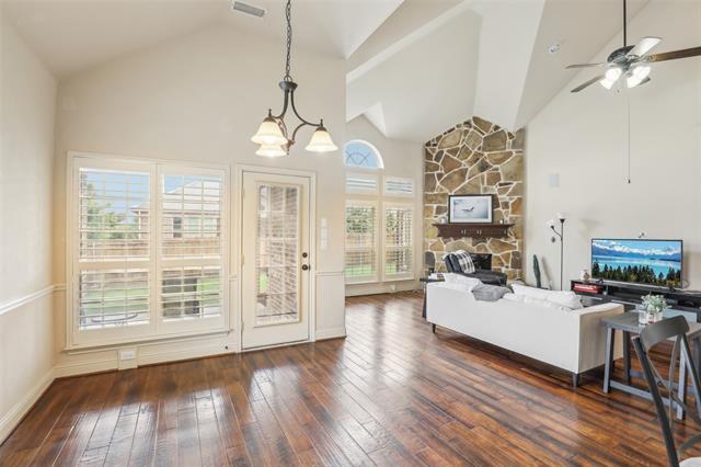 Building Photo - 3624 Bahama Dr