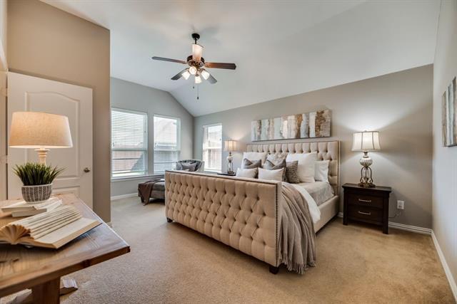 Building Photo - 2609 Lake Ridge Dr
