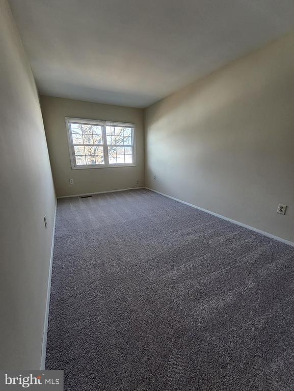 Building Photo - 16550 Sherwood Pl