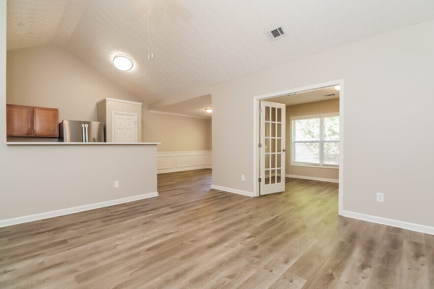 Building Photo - 3116 Baywood Ct