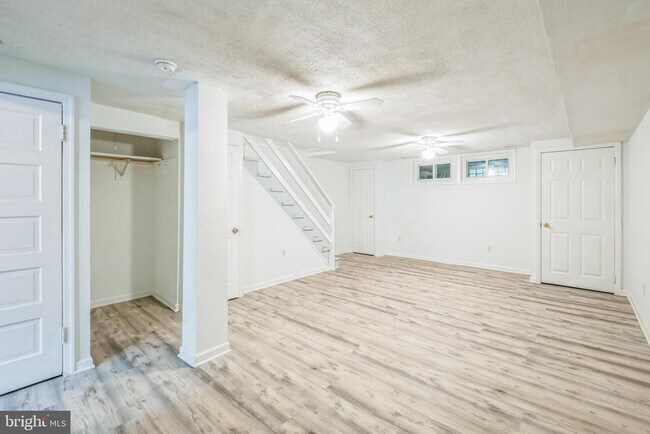 Building Photo - 1407 K St SE