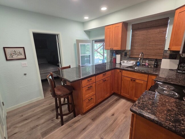 Building Photo - 23369 Shadybrook Dr