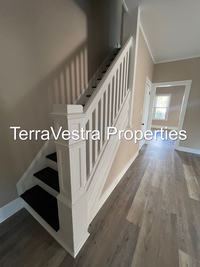 Building Photo - 3 Bed Single Family in Elmer! Eligible for $500 Security Deposit.