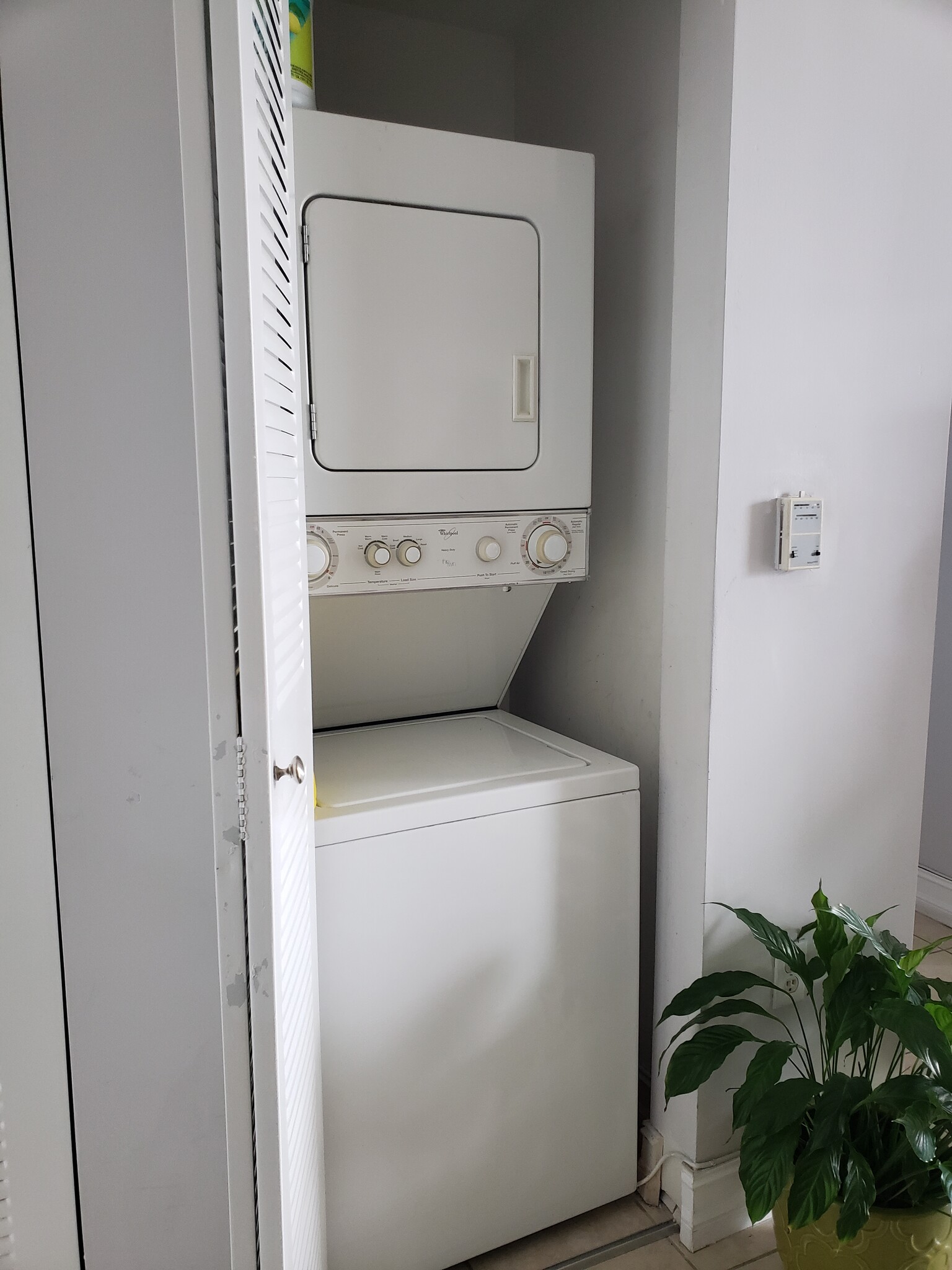 laundry inside the unit - 1 Glen Royal Pkwy