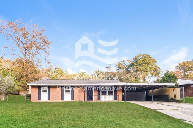 Building Photo - 4707 Wellborn Dr