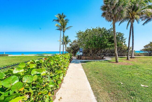 Building Photo - 2860 S Ocean Blvd
