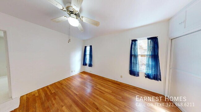 Building Photo - 14920 Hesby St