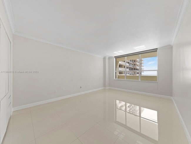 Building Photo - 9801 Collins Ave