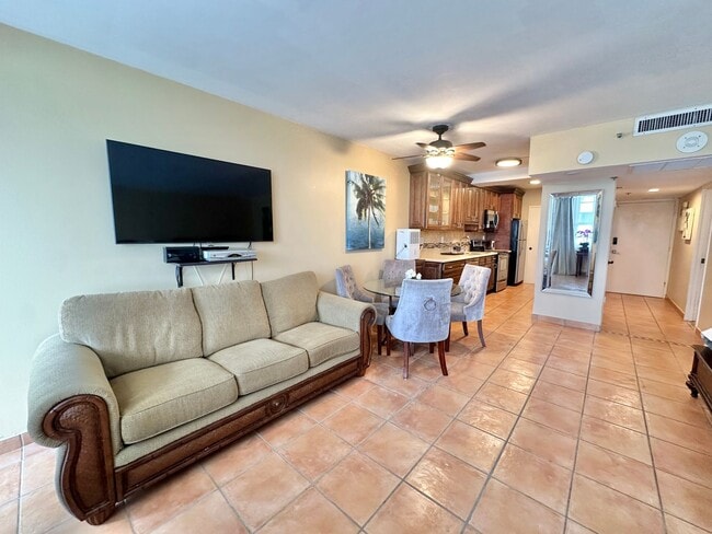 Building Photo - Furnished Studio for Rent in the iconic oceanfront Decoplage Condominium: where the ocean meets L...