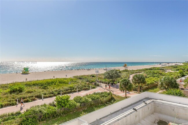 Building Photo - 401 Ocean Dr