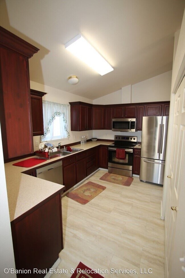 Building Photo - 4 br, 2 bath House - 1804 Sturbridge Court