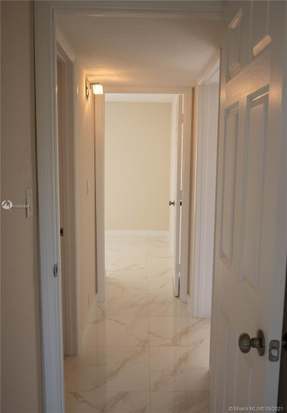 Building Photo - 316 Sunshine Dr