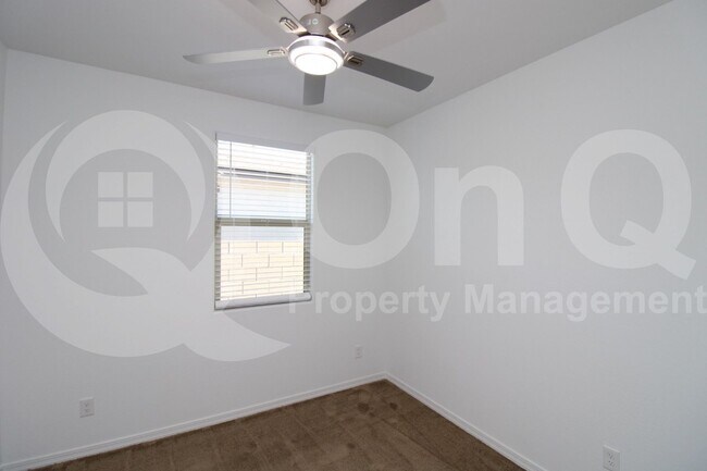 Building Photo - 23020 E Calle Luna