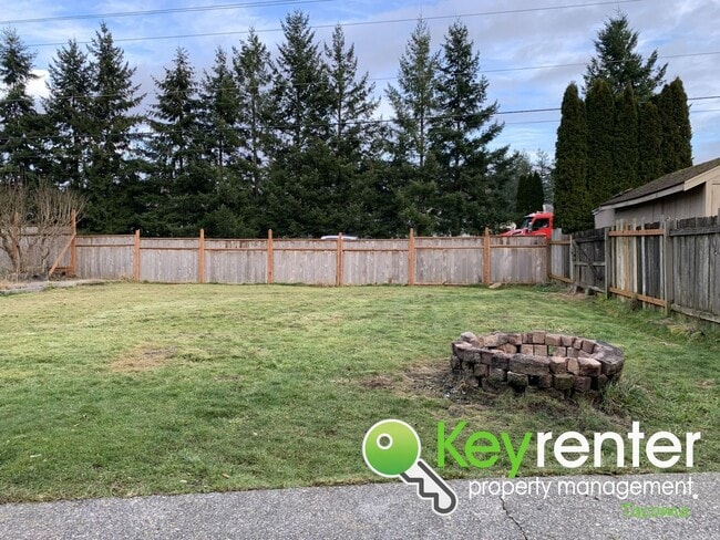 Building Photo - Beautiful 3Bed/2Bath Puyallup House!