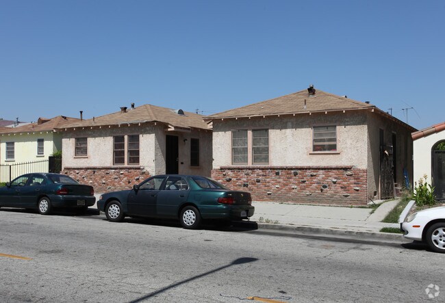 Primary Photo - 6816 Malabar St